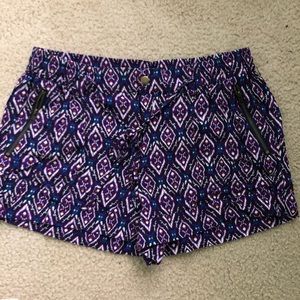 NWOT F21 patterned shorts